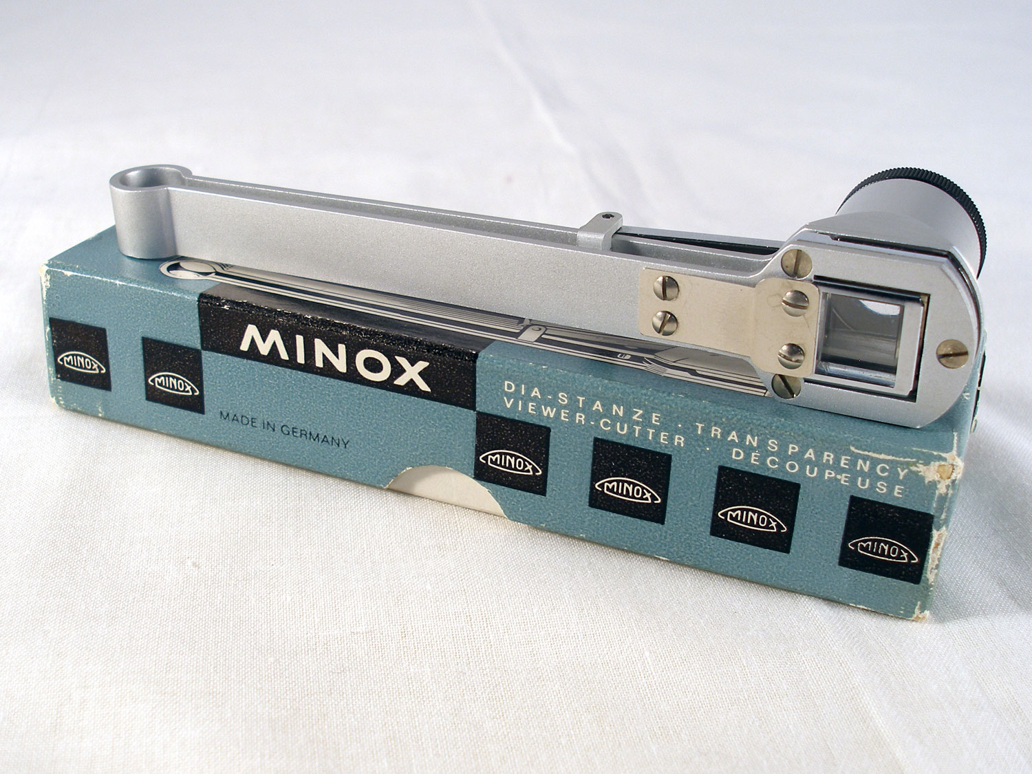 Mint Minox Transparency Viewer and Cutter